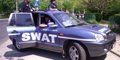 swat - servicii de paza 