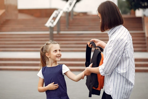 Child ready for school (Freepik com) jpg