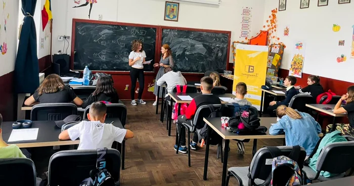 Elevii din Ceauru își doresc ca profesorii să fie calmi la ore Foto: Docuart