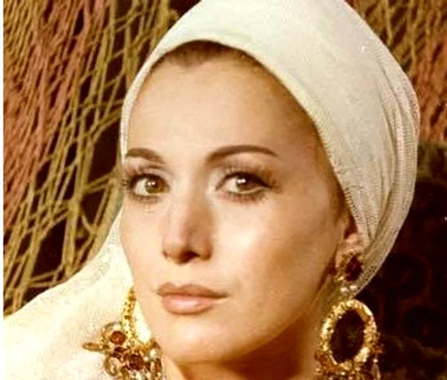 Violeta Andrei 