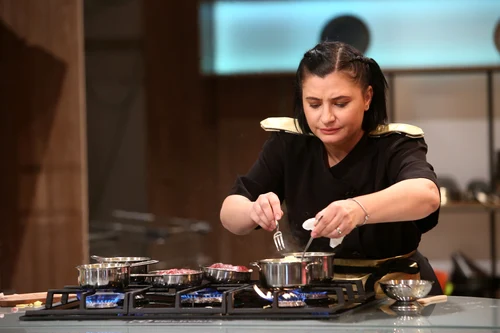 Proba gătitului în miniatură. foto: Antena 1