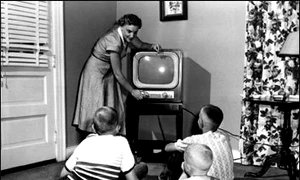 Băştinaşii reflectoarelor şi monştrilor TV jpeg