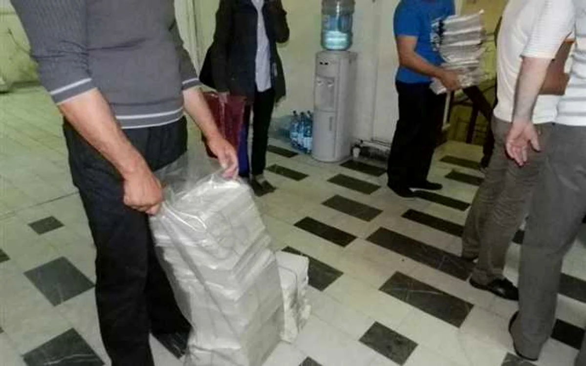 Nemulţumit de buletinele de vot FOTO Arhivă Adevărul