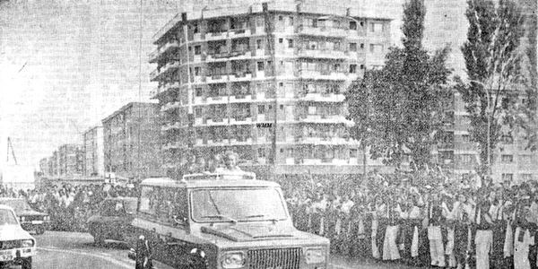 ceausescu la hunedoara foto drumul socialismului 