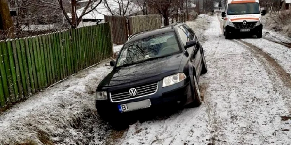 Bărbat nort după ce a fost strivit de prorpiul autoturism