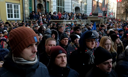 polonia multime oameni primar gdansk jpeg