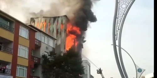 incendiu fabrica parfum turcia png