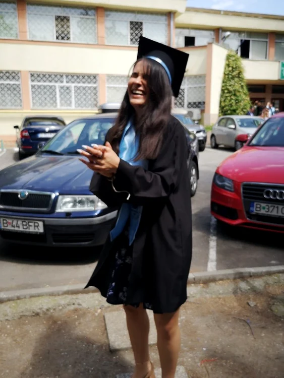 6 robert turcescu fiica sa absolventa ioana turcescu superba sexy bal de absolvire 2 jpg jpeg