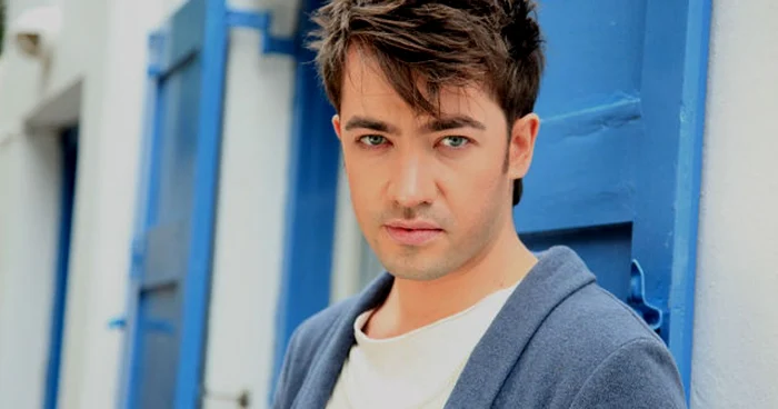 Premiul i-a fost înmânat de colegul său de breaslă, Florin de la HI-Q