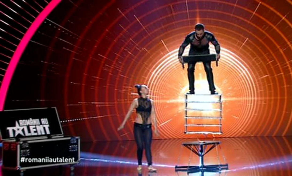 Andra a avut contracţii în timpul unu număr dificil susţinut de un concurent de la "Românii au talent"