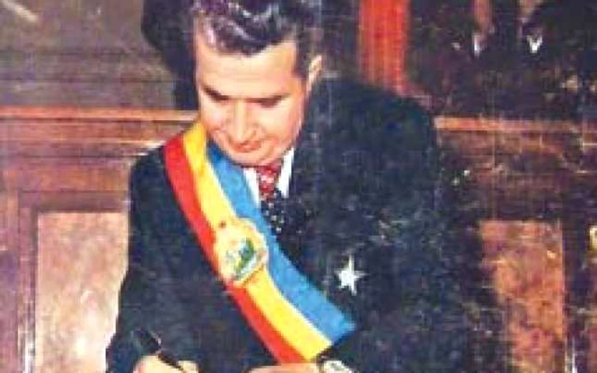 1974: Jurământul şi Constituţia semnate de Nicolae Ceauşescu au fost „legate“ de Constantin Dumitru