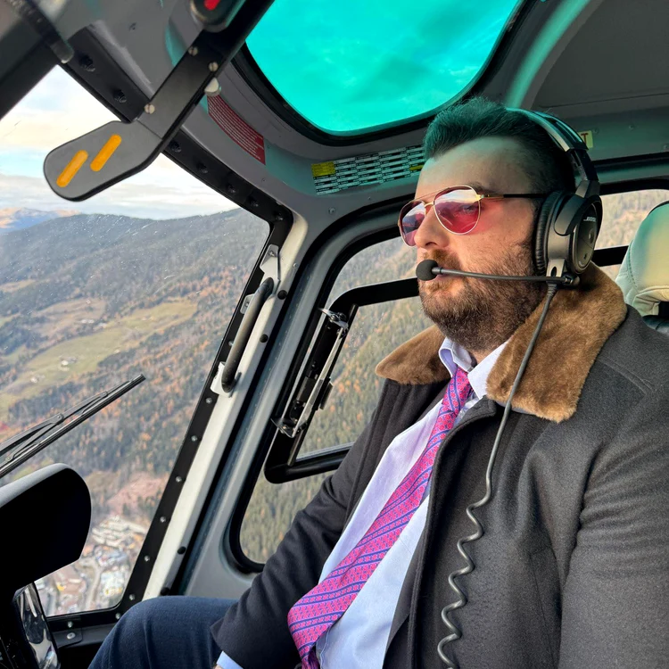 Victor Micula jr, trimis să muncească la mănăstire / foto: arhiva