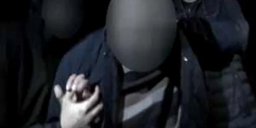 5dfa28155163ec427125a372 jpg