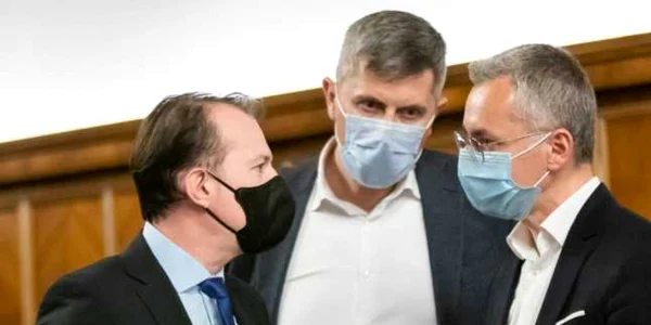 Florin Cîţu Dan Barna şi Stelian Ion FOTO Guvernul României