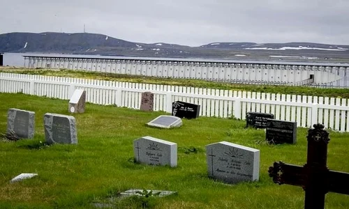 La „Porţile Iadului”, în Norvegia, un memorial spune povestea sumbră a „vrăjitoarelor” ucise jpeg