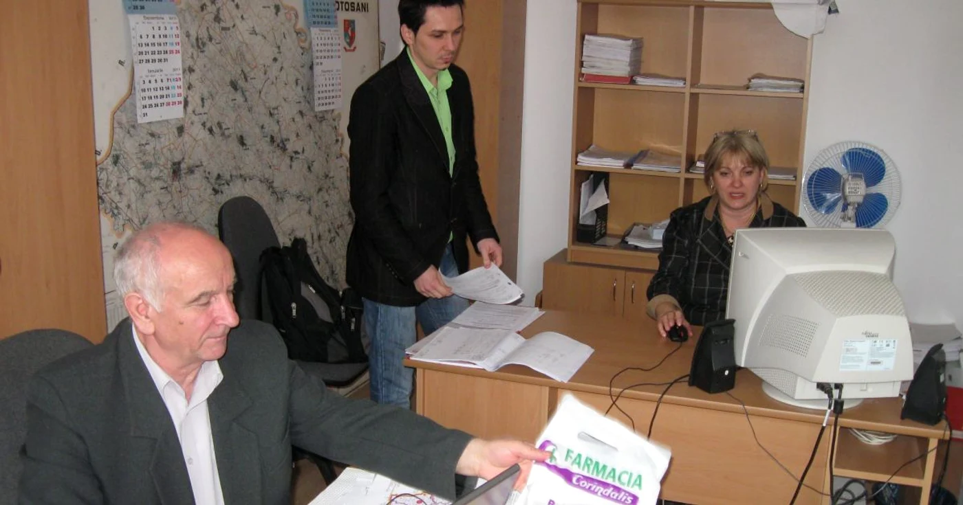 Fiecare angajat are de restituit n medie între 4000 şi 5000 de lei.