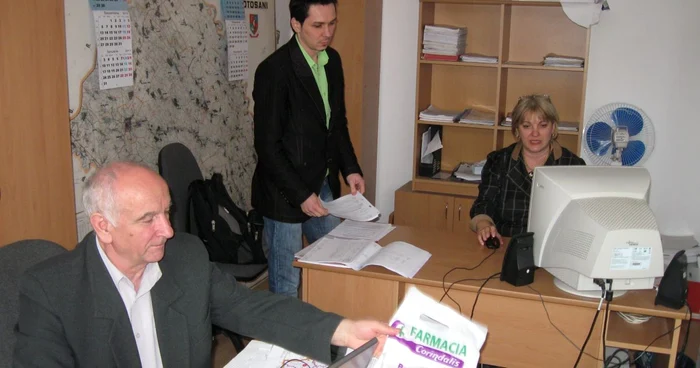 Fiecare angajat are de restituit n medie între 4000 şi 5000 de lei.