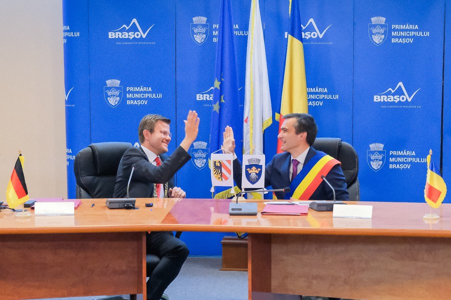 La 18 ani de la începerea demersurilor, Brașovul s-a înfrățit cu Nurnberg, important investitor în România