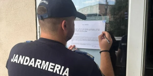 magazin inchis campulung femeie a fumat inauntru foto jurnaluldearges jpg