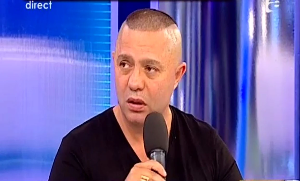 
    Nicolae Guţă, tunsoare nouă şi doi bebeluşi pe drum, cu două femei diferite captură Antena 1  