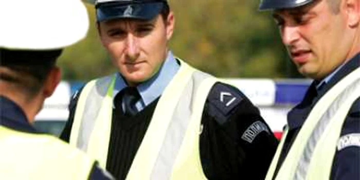 Şoferii, traşi pe dreapta de poliţişti din trei ţări