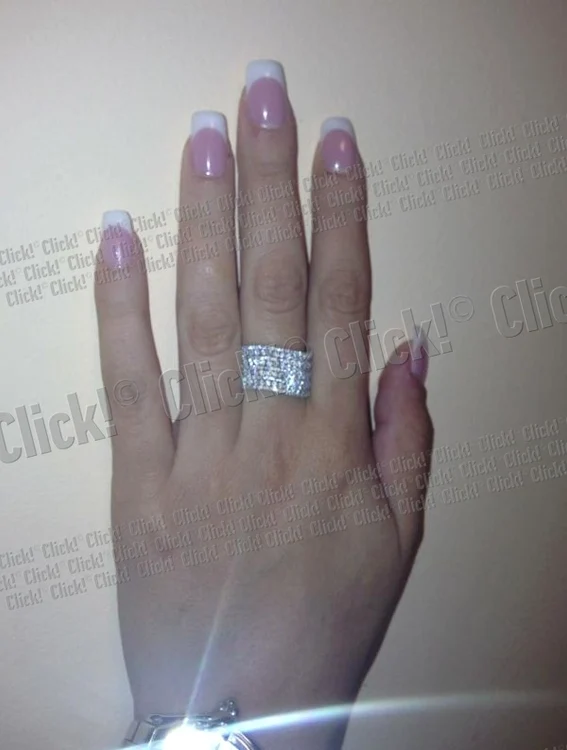 Anamaria Ferentz, supărată că Nick Rădoi îşi face reclamă pe spatele ei