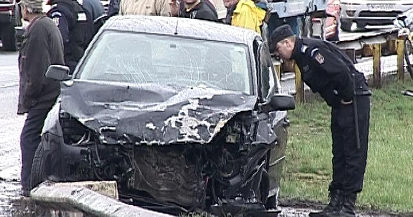 Din cele două maşini implicate în accident nu a mai rămas nimic