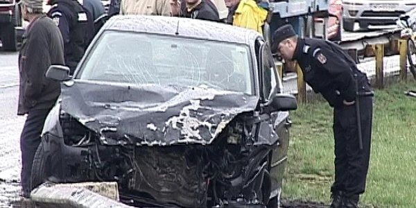 Din cele două maşini implicate în accident nu a mai rămas nimic