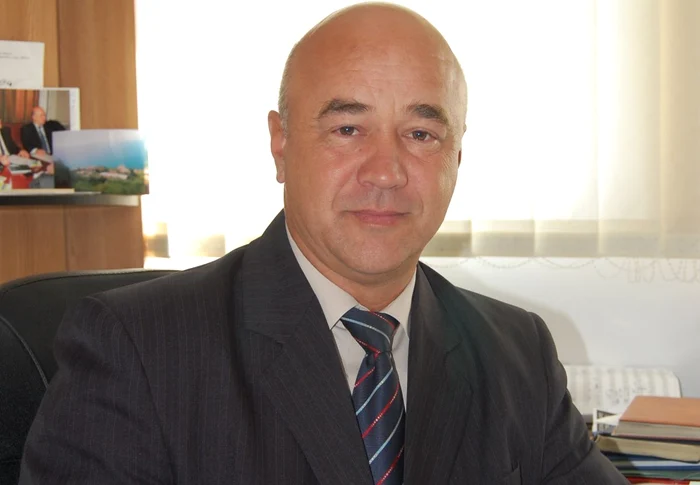 Prof. George Romeo Bunea invită toţi brăilenii la manifestarea “Dor de Eminescu”