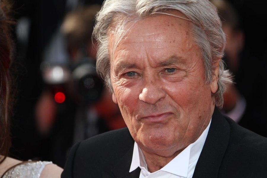 A murit Alain Delon, legendarul star al cinematografiei franceze și mondiale. Actorul avea 88 de ani VIDEO