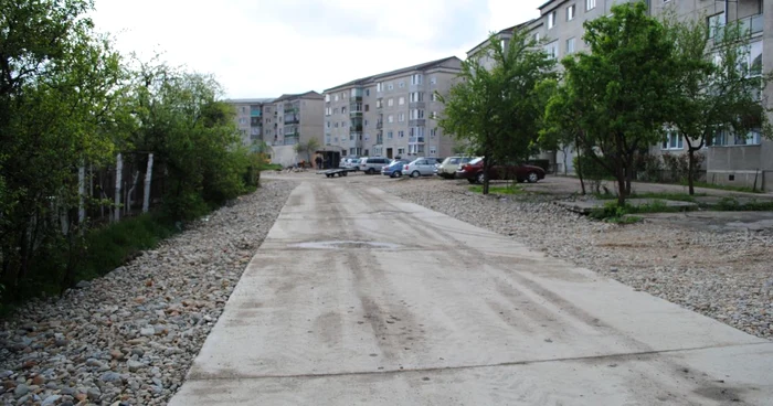 Se lucreaza in zona Adona