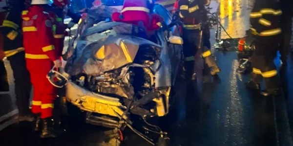 accident Bacau DN 11 FOTO unupetrotus.ro
