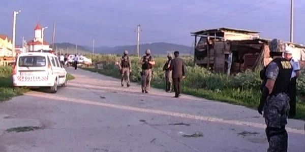 Razia poliției în cartierul Speranța s-a desfășurat dis de dimineață