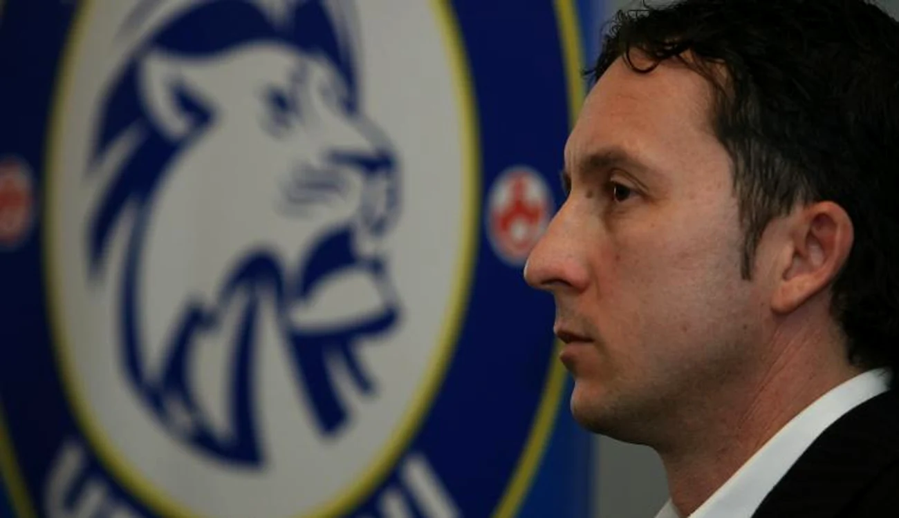 
    Mihai Stoica  
