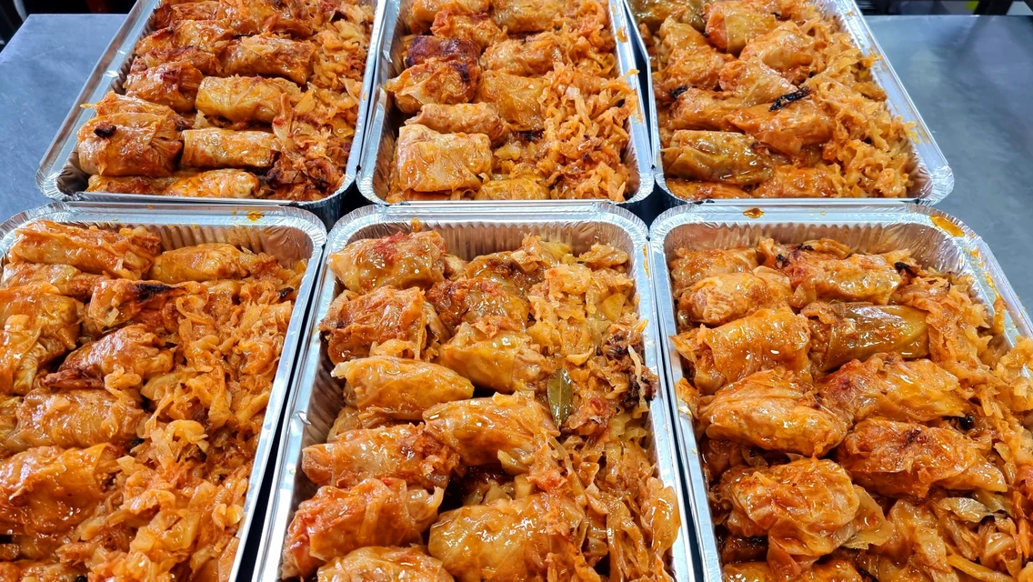 Sarmalele sunt pregătite de livrare Foto: firmă de catering 