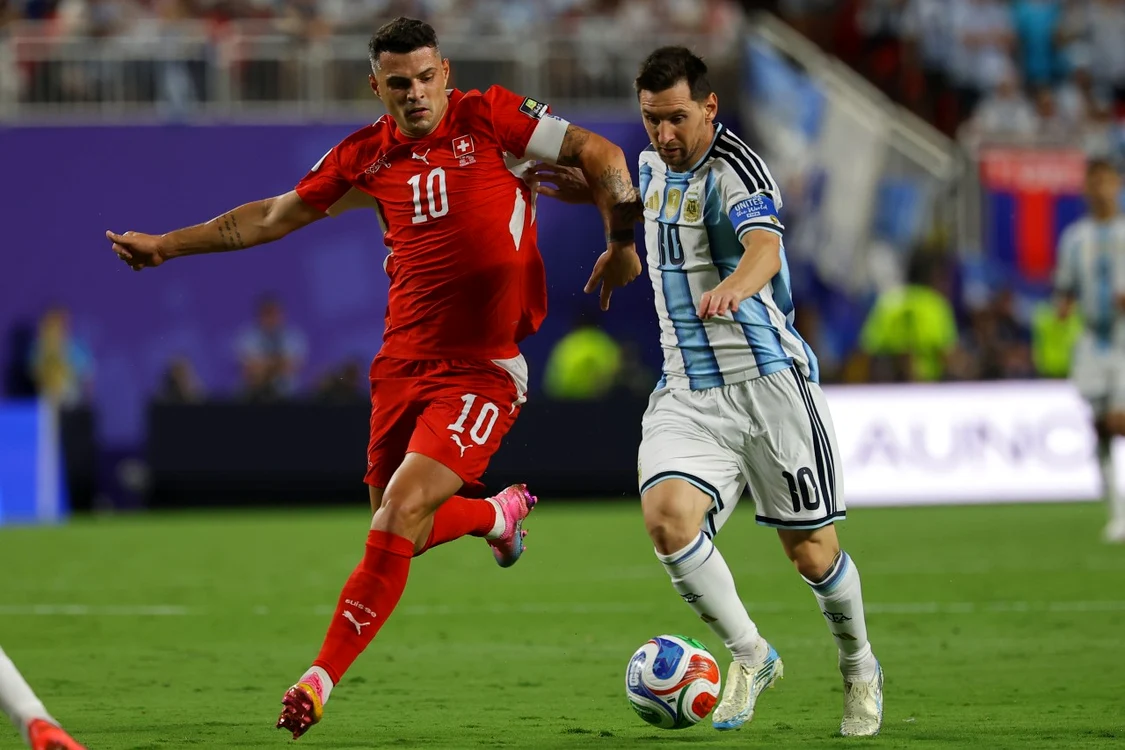 Lionel Messi a dat o pasă de gol în meciul cu Elveția (Foto: EPAImages)