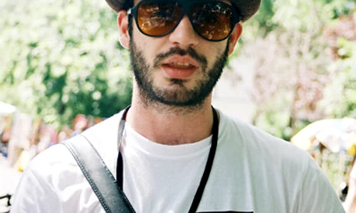 Portret al artistului la internețe jpeg