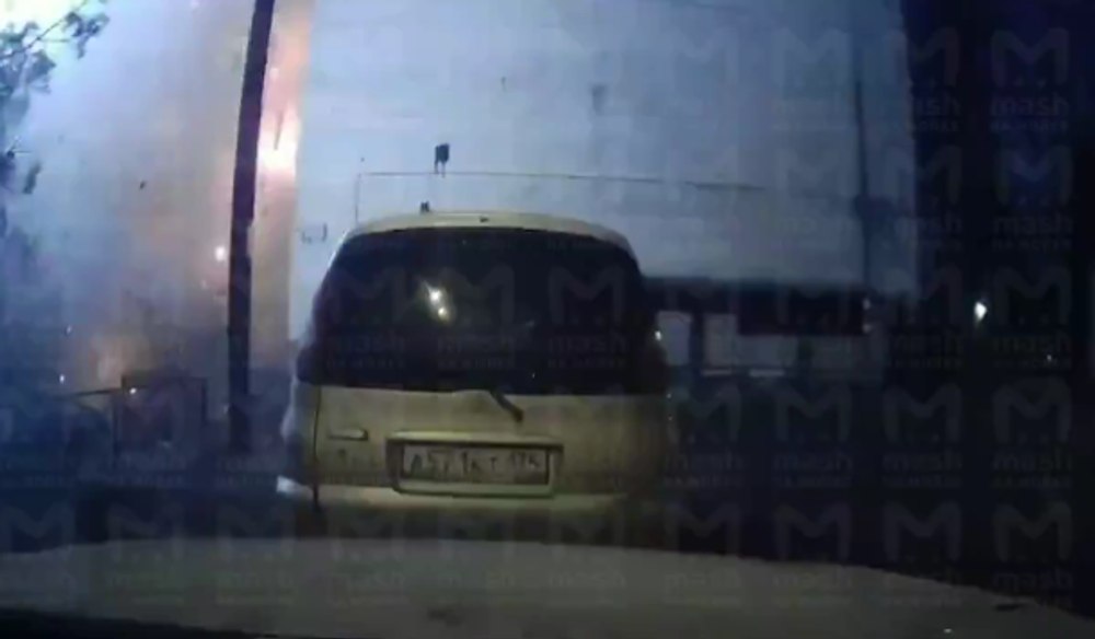 Două clădiri avariate, locatari evacuaţi după un „incident” în Sankt Petersburg VIDEO