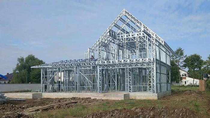 case structura metalica eficiente energetic jpg