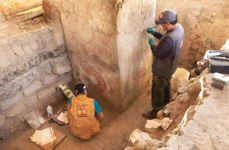 O sală a tronului descoperită de arheologi în Peru (© panamarca.org)