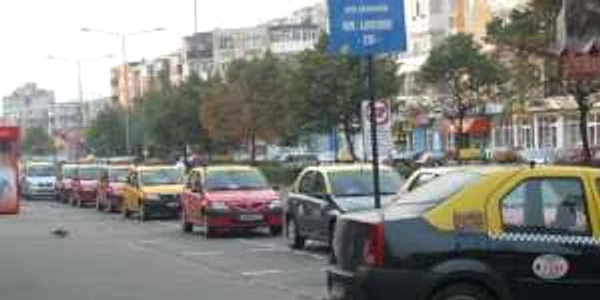 Piteşti: În Piteşti există 339 de taxiuri peste numărul legal