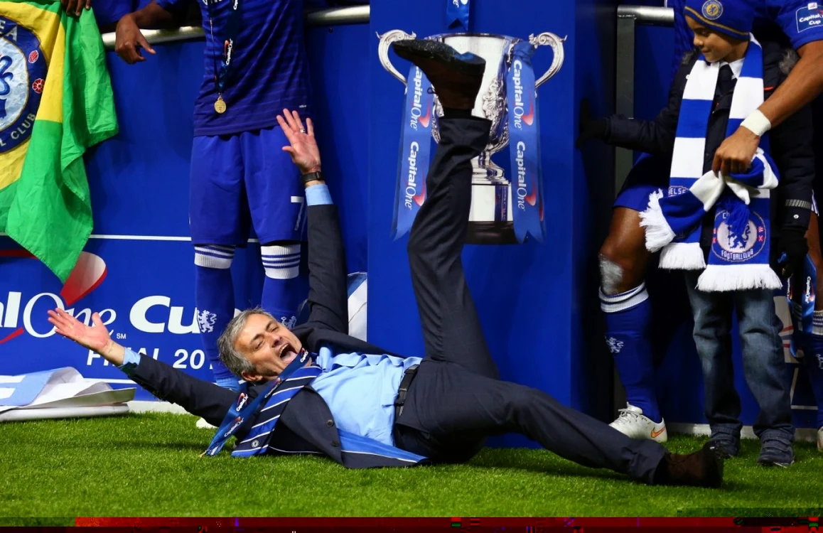 Jose Mourinho a luat două trofee cu Chelsea de la revenirea la Londra FOTO AP
