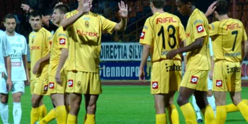 Neamţ: Galbenul le-a purtat noroc „plăieşilor“ (Galerie FOTO )