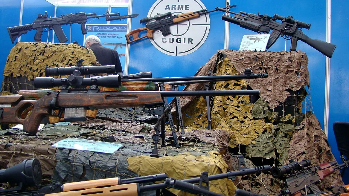 Expoziţie cu arme fabricate la Cugir