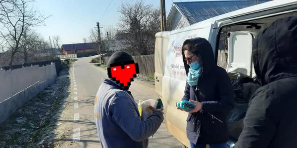 obiecte donate crampoia - foto facebook - primaria crampoia