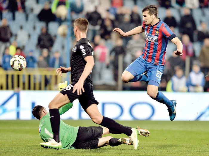
    Ţucudean a marcat golul 4 pentru Steaua în victoria cu ViitorulFOTO: sportpictures.eu  