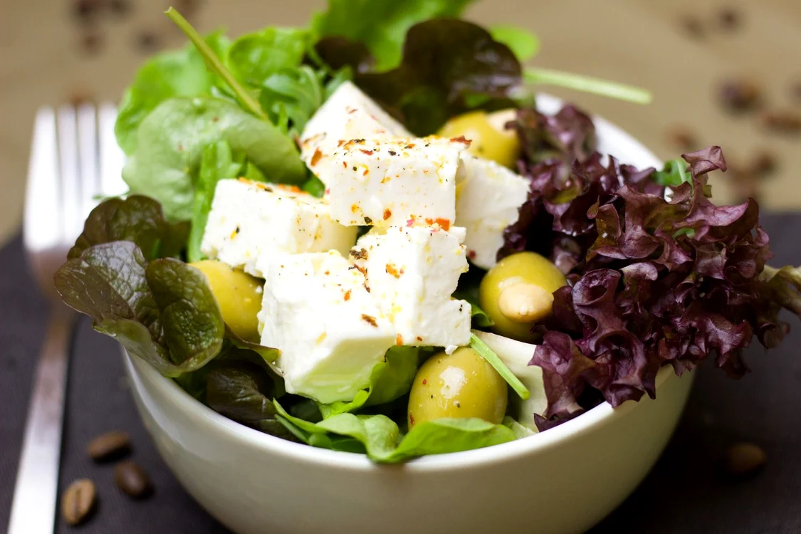 branza in salata jpeg