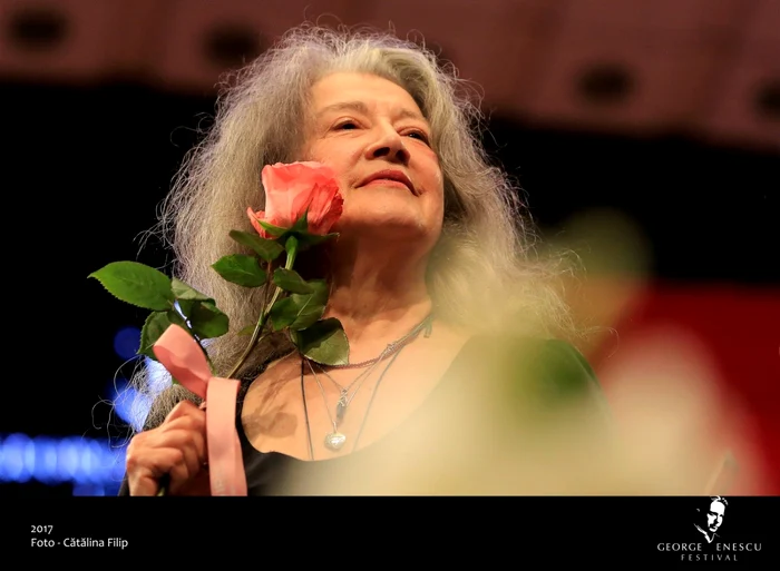 Martha Argerich a fost, categoric, unul dintre marii
invitaţi ai Festivalului anul acesta