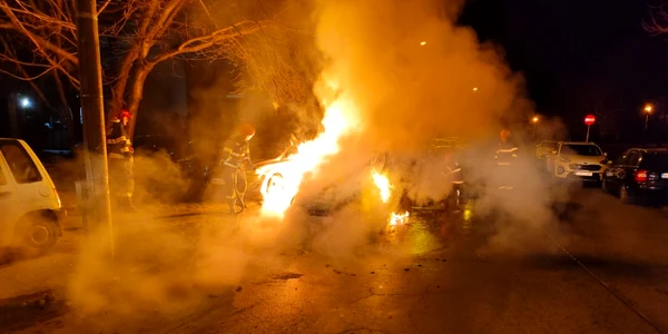 incendiu masina