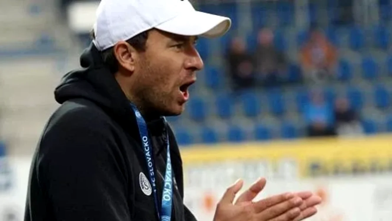 Antrenorul Petr Vlachovsky la un meci